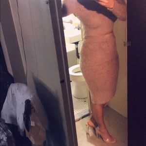 Off the shoulder, cute & fuzzy midi skirt set!